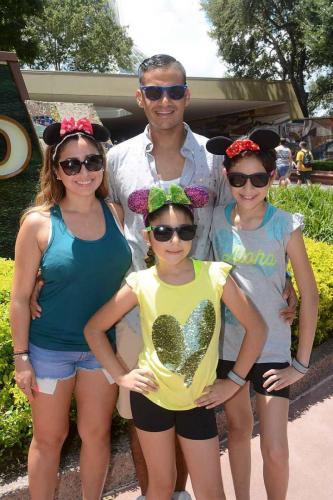 Davids-Family-Disney-World